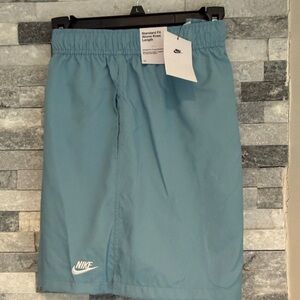 New!! Nike men's Club 6'' woven flow shorts